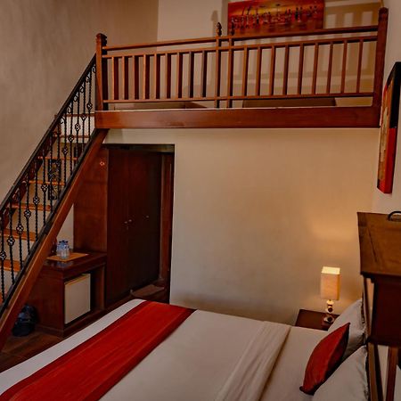 Hotel Puri Dibia Kuta Kuta  Bagian luar foto