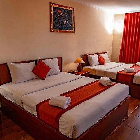 Hotel Puri Dibia Kuta Kuta  Bagian luar foto