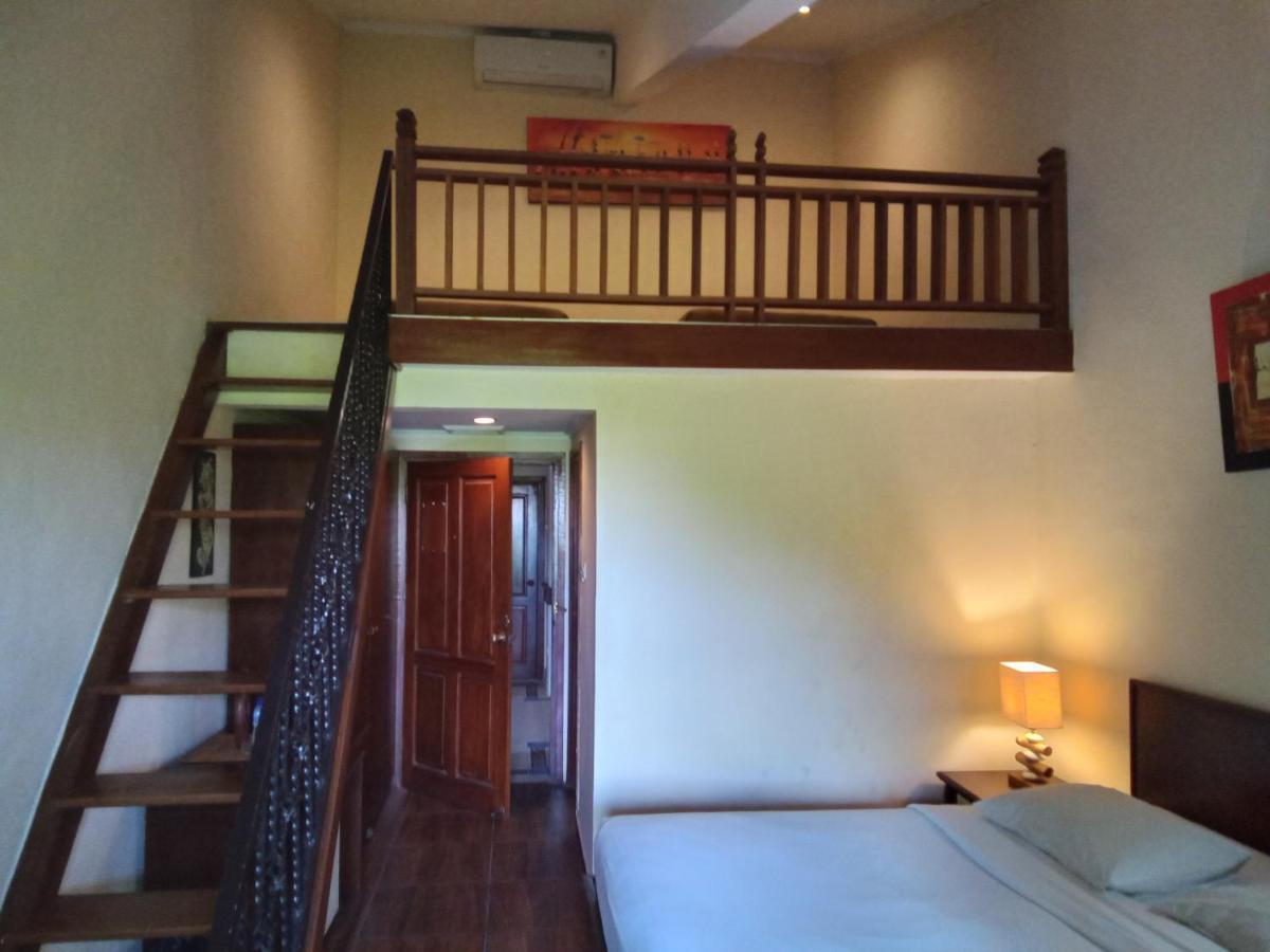Hotel Puri Dibia Kuta Kuta  Bagian luar foto