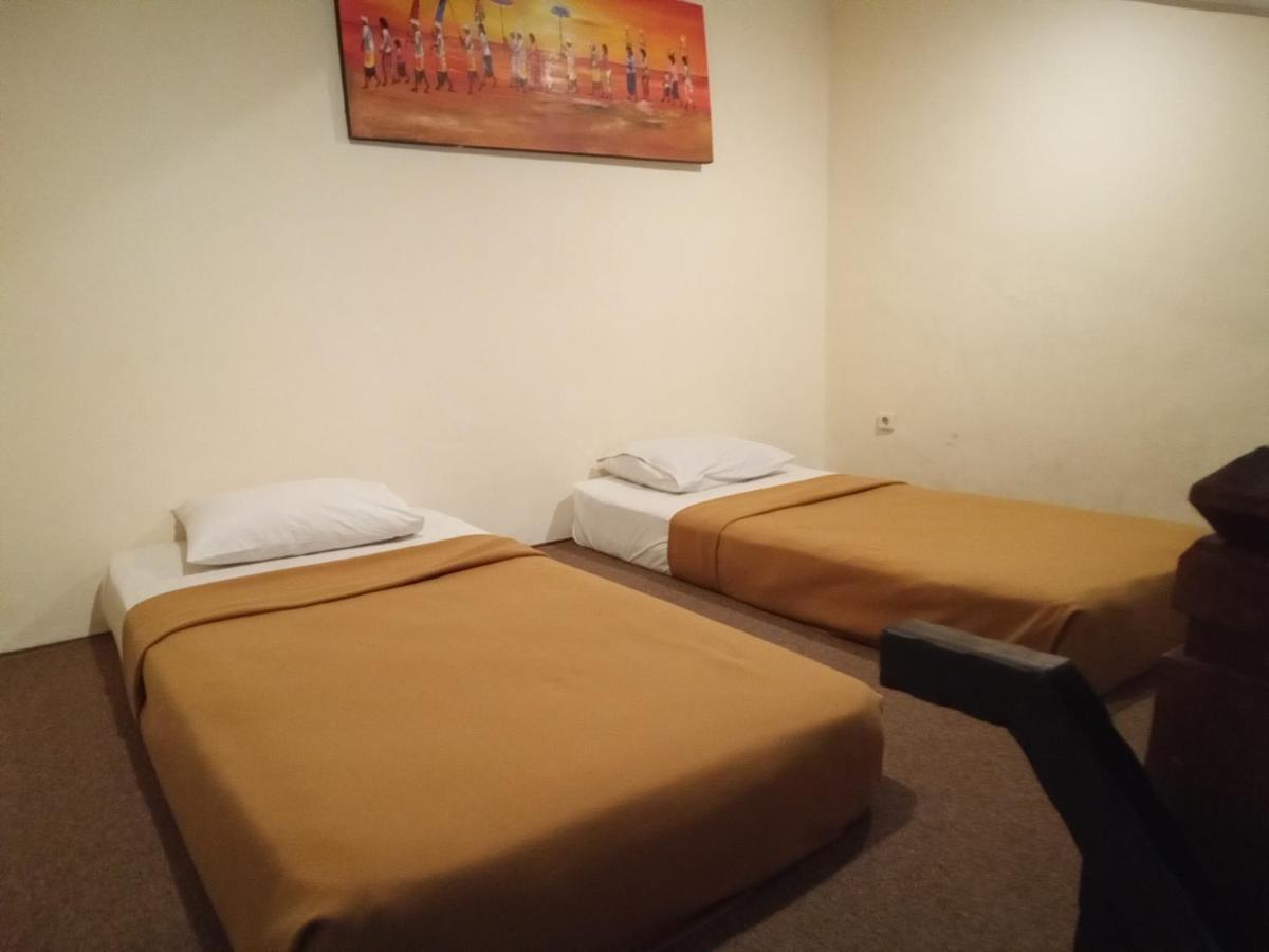 Hotel Puri Dibia Kuta Kuta  Bagian luar foto