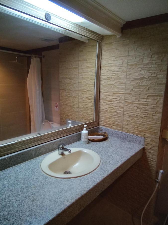 Hotel Puri Dibia Kuta Kuta  Bagian luar foto