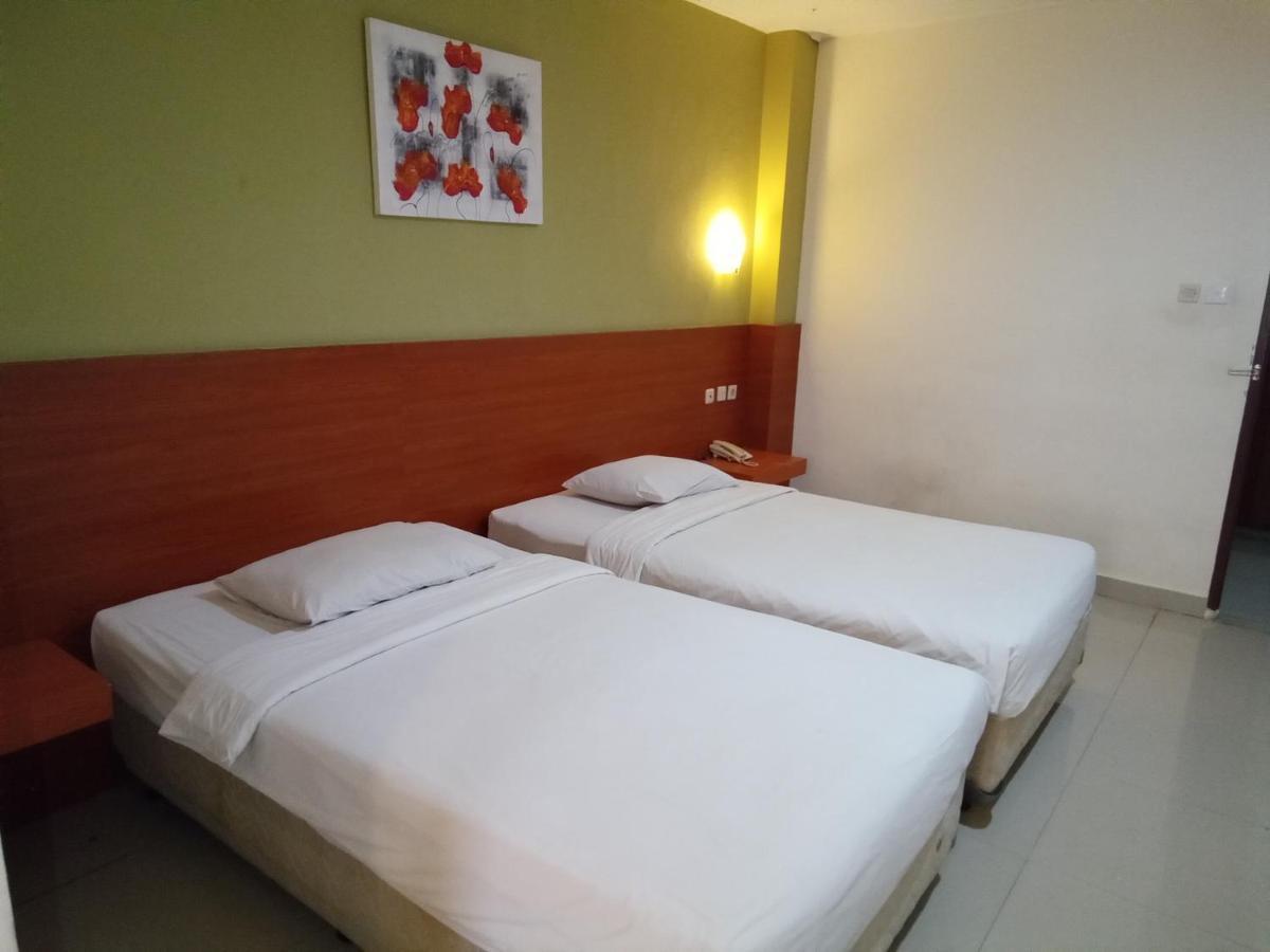 Hotel Puri Dibia Kuta Kuta  Bagian luar foto